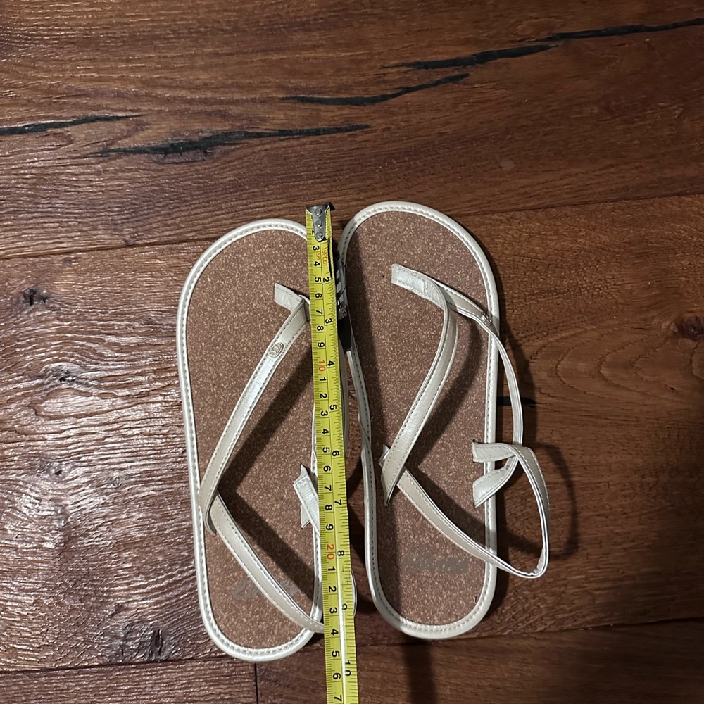 Sandals - Picture 5 of 6